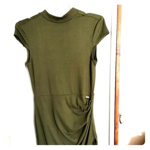 ☀️☀️Army Green Guess Dress 👗